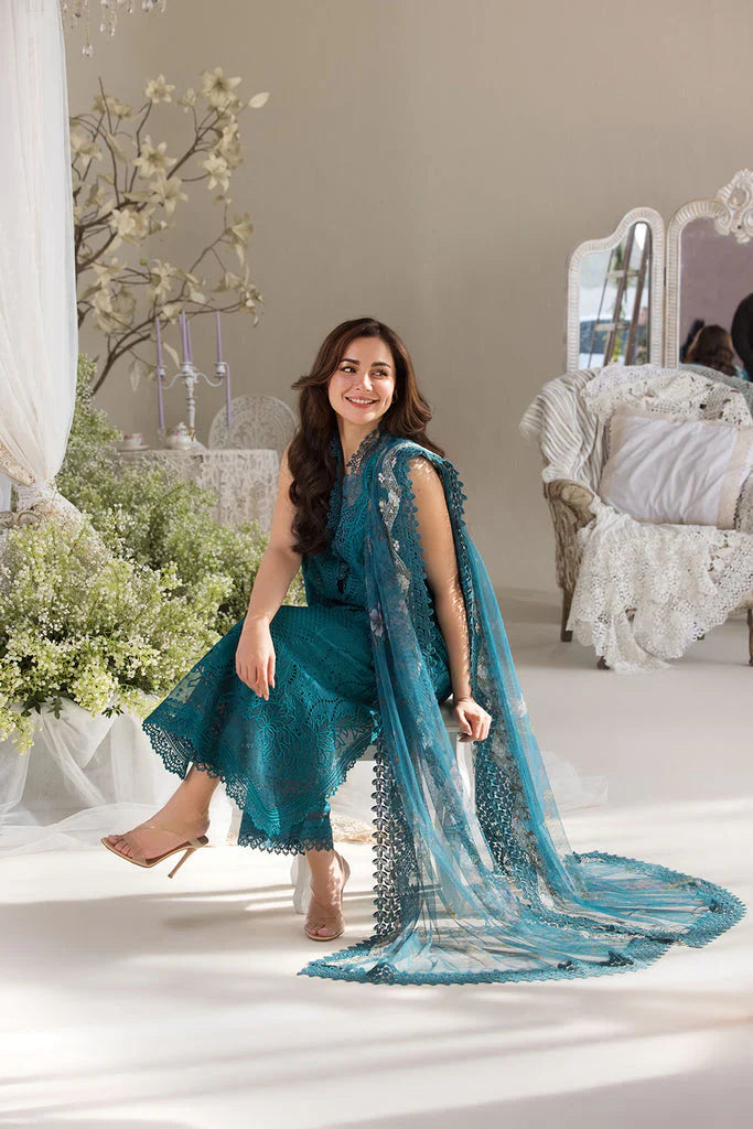SOBIA NAZIR-3PC LAWN LASERCUT EMBROIDERED SHIRT WITH PRINT DUPATTA